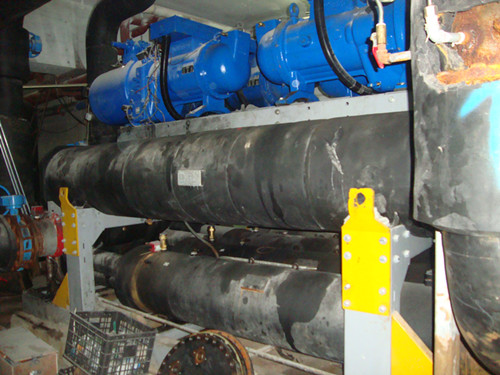 克莱门特水源热泵机组维修-蒸发器换管