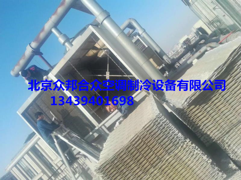 冷却塔更换填料