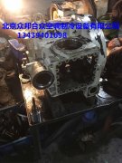 麦克维尔螺杆压缩机更换轴承维修